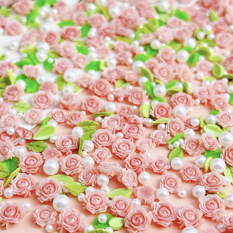 Art Craft Rose - 50 Stück zufällige gemischte Harzblumen Nagelanhänger